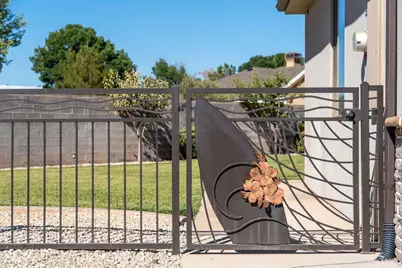 1576 E Evergreen Dr, Saint George, UT 84790 - Photo 36