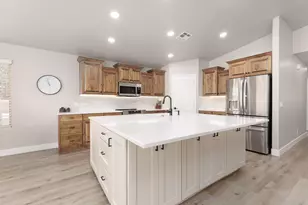 4064 S 20 E, Washington, UT 84780 - Photo 6
