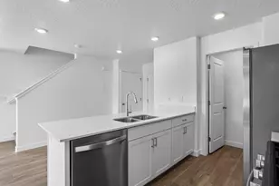 2206 S Wolverine Way, Washington, UT 84780 - Photo 20