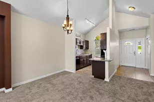 345 N 2450 E, Saint George, UT 84790 - Photo 12