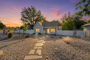290 N 100 W, Hurricane, UT 84737 - Photo 2