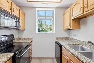 345 N 2450 E, Saint George, UT 84790 - Photo 4