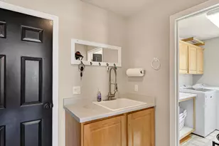 865 W Old Hwy 91, Parowan, UT 84761 - Photo 20