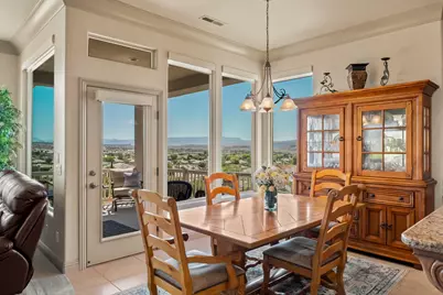 1040 N Berkshire Dr, Washington, UT 84780 - Photo 18