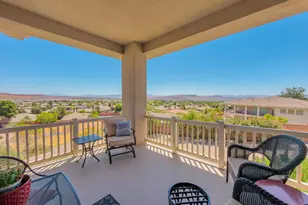 1040 N Berkshire Dr, Washington, UT 84780 - Photo 16
