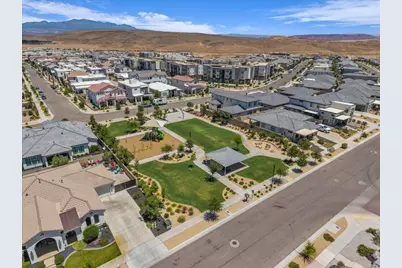 5801 S Garnet Dr #2-301, Saint George, UT 84790 - Photo 8
