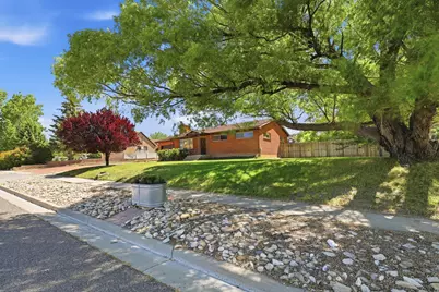 70 N Main St, Glendale, UT 84729 - Photo 2