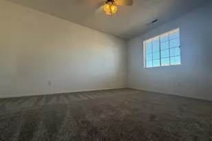 1055 E 900 S, Saint George, UT 84790 - Photo 6