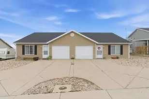577-579 E Nichols Canyon Rd, Cedar City, UT 84721 - Photo 2