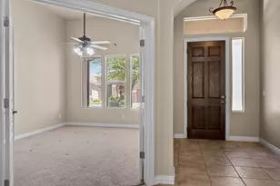 627 N Red Butte Dr, Washington, UT 84780 - Photo 18
