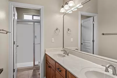 627 N Red Butte Dr, Washington, UT 84780 - Photo 20