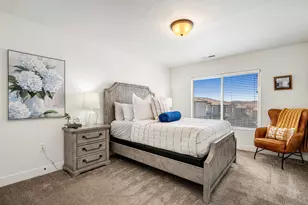 1367 E Vista Roja Pl, Washington, UT 84780 - Photo 38