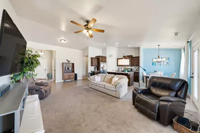 3378 W 400 N, Hurricane, UT 84737 - Photo 10
