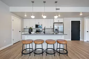 206 N Chaparral Dr, Hurricane, UT 84737 - Photo 2