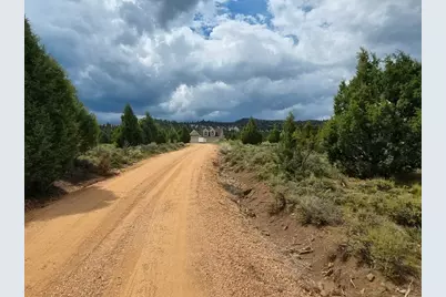 1650 S Mammoth Valley Dr, Hatch, UT 84735 - Photo 38