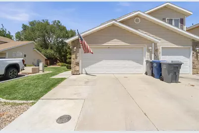 972 W 180 S, Hurricane, UT 84737 - Photo 2