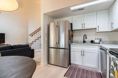 275 S Valley View Dr #J206, Saint George, UT 84770 - Photo 12