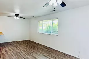 214 Cactus Ln, Washington, UT 84780 - Photo 4