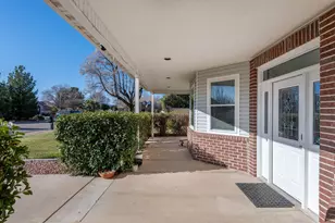 2057 S Solana Cir, Washington, UT 84780 - Photo 4