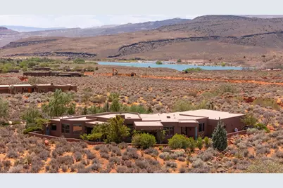 1215 Tuweap Dr, Ivins, UT 84738 - Photo 36