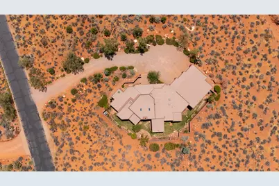 1215 Tuweap Dr, Ivins, UT 84738 - Photo 40