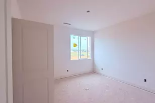 449 W Orilla Dr, Washington, UT 84780 - Photo 14