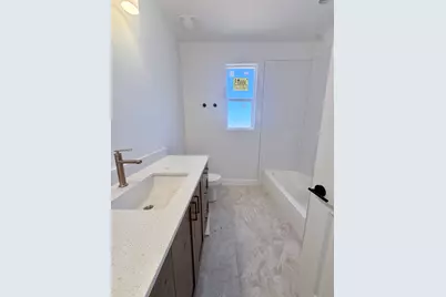 449 W Orilla Dr, Washington, UT 84780 - Photo 18