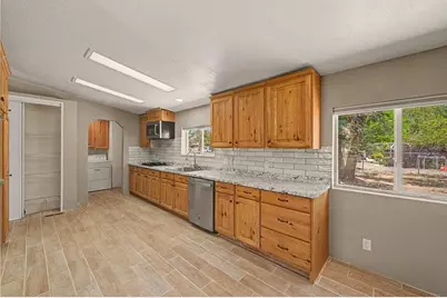 256 W Sheltie Ln, Enoch, UT 84721 - Photo 12