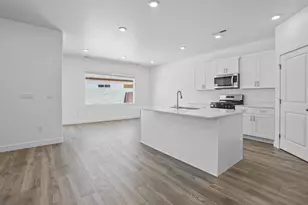 1854 S Queens Garden, Washington, UT 84780 - Photo 10