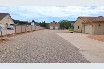 7776 N Wagon Rd #Diamond Valley, Saint George, UT 84770 - Photo 30