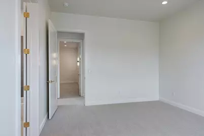 426 E Forrest Paddock Dr, Washington, UT 84780 - Photo 32