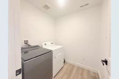 1610 S Ripple Rock Dr, Washington, UT 84780 - Photo 14