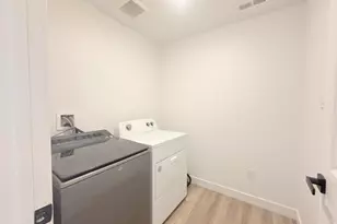 1610 S Ripple Rock Dr, Washington, UT 84780 - Photo 14