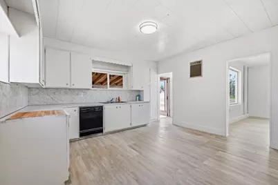 142 W 200 N, Panguitch, UT 84759 - Photo 16