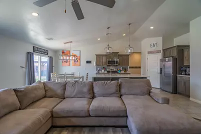 4055 S Sweet Escape Dr, Washington, UT 84780 - Photo 10