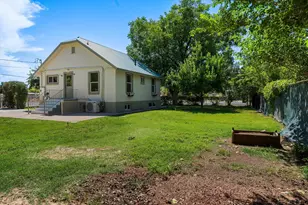 389 S 300 W, Hurricane, UT 84737 - Photo 34