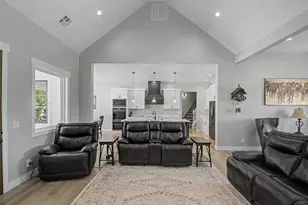 164 W 100 St, Fremont, UT 84747 - Photo 22