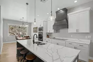 164 W 100 St, Fremont, UT 84747 - Photo 28