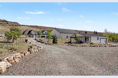 164 W 100 St, Fremont, UT 84747 - Photo 116