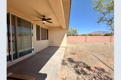 1220 N Spring Valley Dr, Washington, UT 84780 - Photo 16