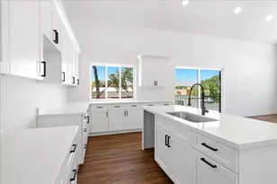 460 E 400 N, Payson, UT 84651 - Photo 8