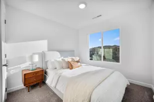 2228 S Wolverine Way, Washington, UT 84780 - Photo 16