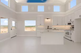 103 N 3700 W, Parowan, UT 84761 - Photo 4