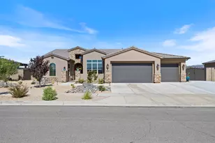 139 N Highland Pkwy, Washington, UT 84780 - Photo 56