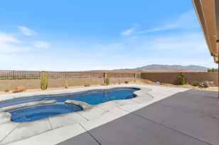 139 N Highland Pkwy, Washington, UT 84780 - Photo 48