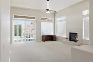 1073 Shadow Ridge Ct, Washington, UT 84780 - Photo 6