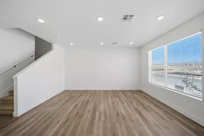 895 W Boxthorn Dr, Saint George, UT 84790 - Photo 8
