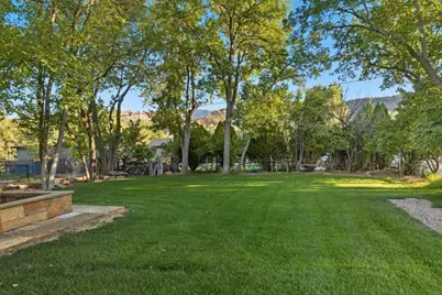 127 W Main St, Rockville, UT 84763 - Photo 38