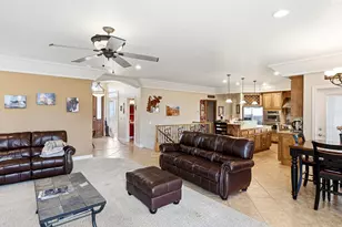 1387 S Hillcrest Dr, Cedar City, UT 84720 - Photo 8
