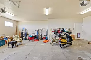 1387 S Hillcrest Dr, Cedar City, UT 84720 - Photo 48